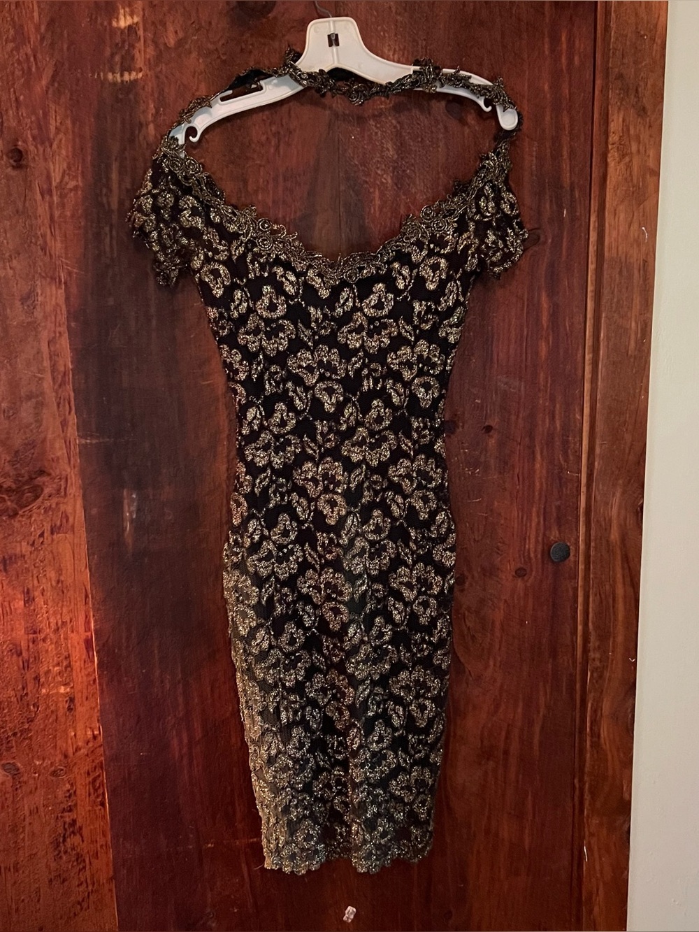 Black One-Shoulder Lace Cocktail Dress with Gold Embroidery